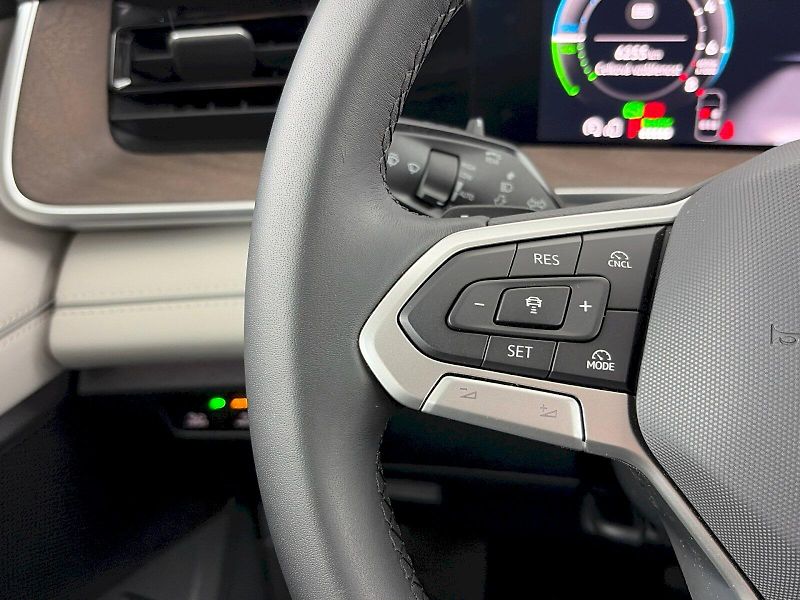 Volkswagen Tayron (2025) Elegance 1.5 TSI eHybrid 150kW - fotka 37 z 44