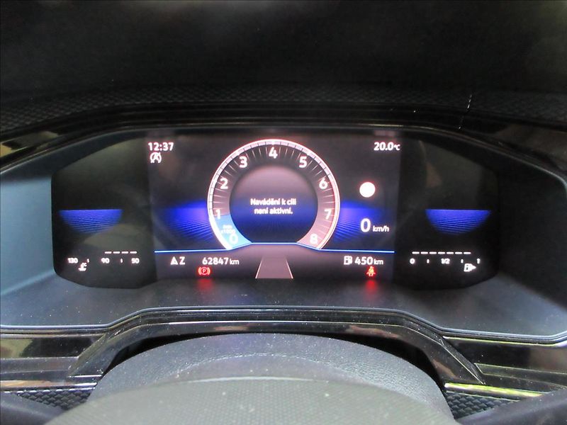 Volkswagen Taigo 1,0 TSi, LED, Navi, Vyhř. sed. - fotka 17 z 28