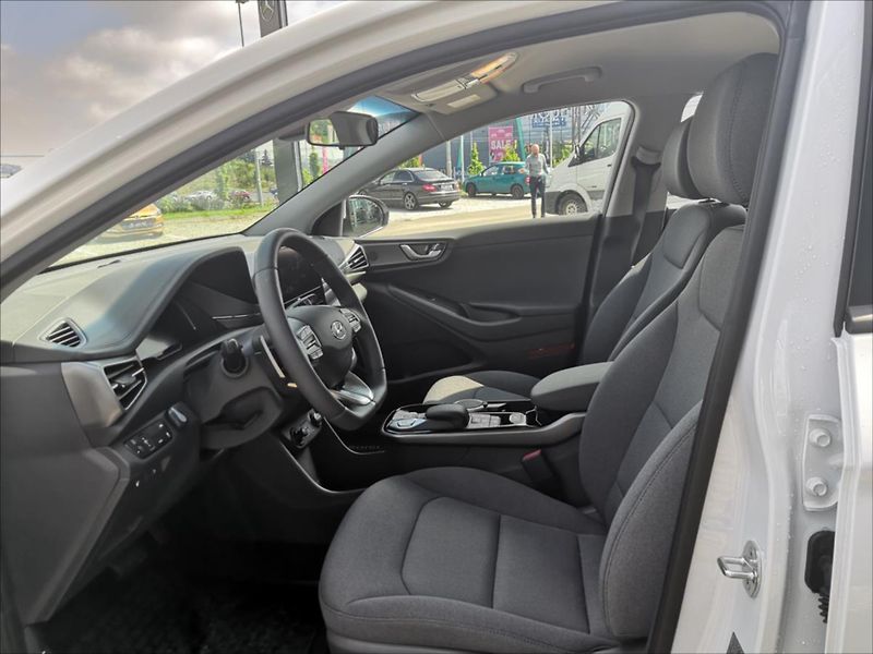 Hyundai Ioniq EV SMART EFFICIENCY - fotka 7 z 9