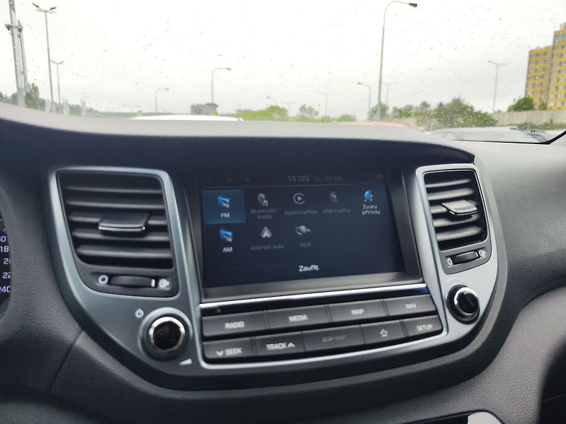 Hyundai Tucson 1.6 T.GDi/130kW Trikolor 4x4 - fotka 17 z 31