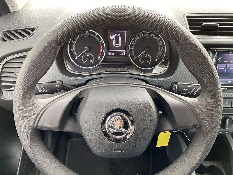 Škoda Fabia (2022) Combi 1.0 TSI Active - fotka 14 z 28