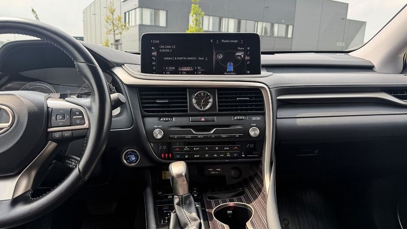 Lexus RX 450h 450H 3,5 HEV LUXURY - fotka 18 z 30