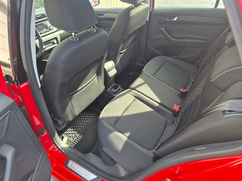 Škoda Fabia (2017) kombi Style 1.0 TSI 81 kW 7°DS - fotka 14 z 28
