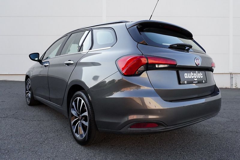 Fiat Tipo 1.4 LOUNGE - fotka 9 z 22
