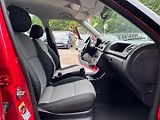 Škoda Roomster (2009) 1.2 HTP - náhled 15