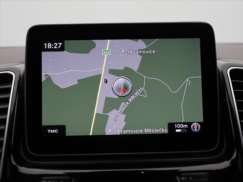 Mercedes-Benz GLS 3,0 350d 190kW 4Matic AMG DPH - fotka 30 z 45