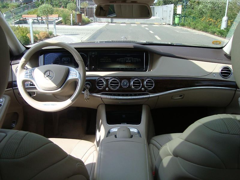 Mercedes-Benz Třídy S (2014) 350d Bluetec,ČR,1.Maj.Serv.k.L - fotka 15 z 28