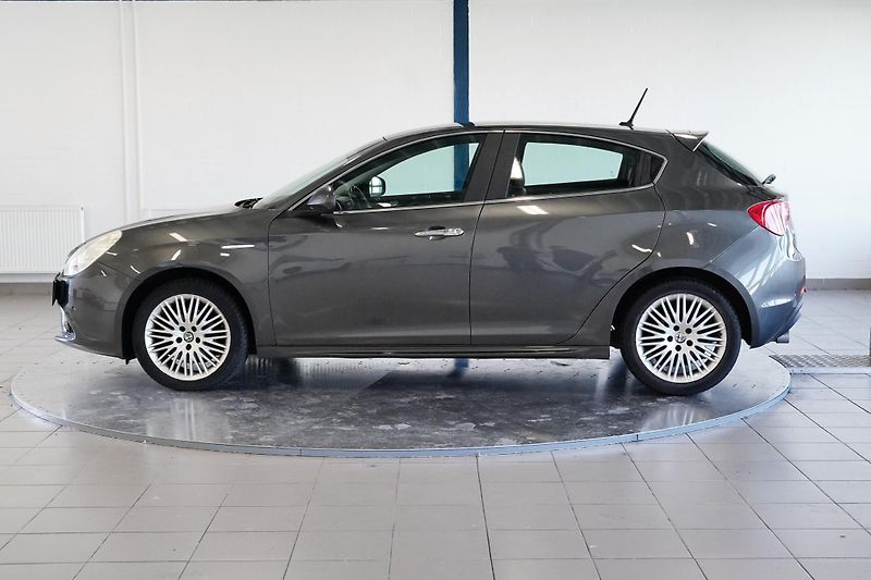 Alfa Romeo Giulietta - fotka 3 z 28