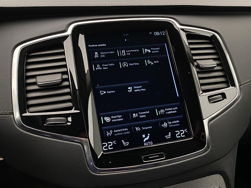 Volvo XC90 B5 AWD INSCRIPTION AUT CZ 7m - fotka 42 z 56