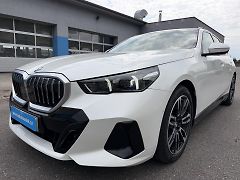 BMW Řada 5 540D xDRIVE M SPORT Individual - fotografie inzerátu