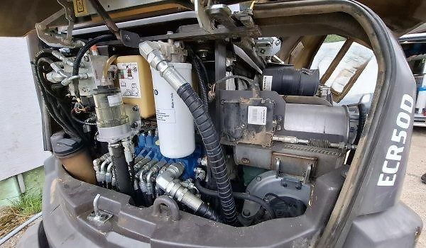 Volvo (2017) ECR50 minibagr +DRAPÁK 5lopat - fotka 8 z 10