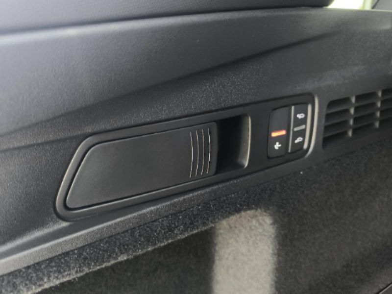 Audi Q5 2.0 TDi Quattro - fotka 23 z 27