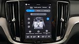 Volvo V60 2.0 T6 AUT AWD Recharge Plus B - náhled 28
