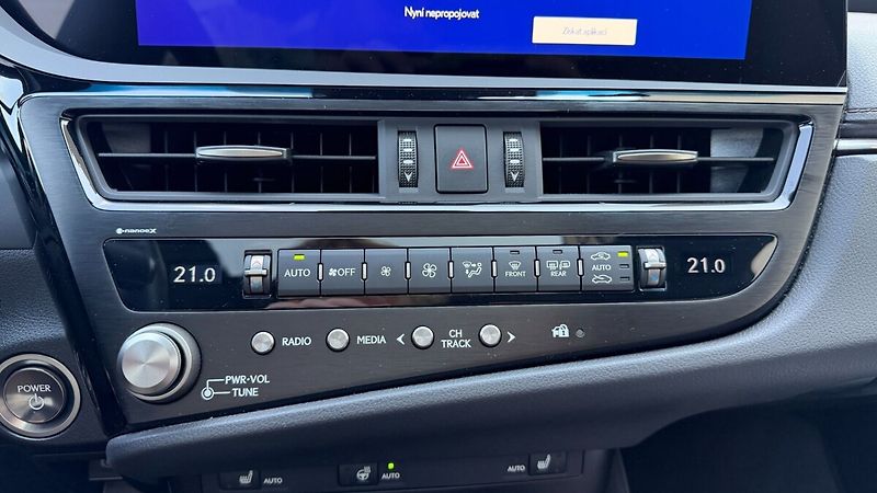 Lexus ES 300h 300H 2,5 HEV LIMITED EDITION - fotka 8 z 26