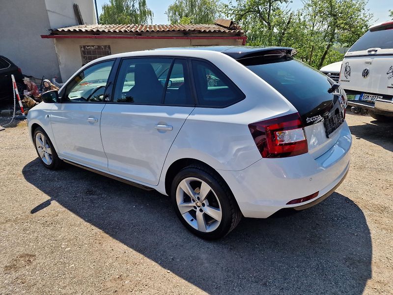 Škoda Rapid 1,6TDI MONTE CARLO - fotka 6 z 20