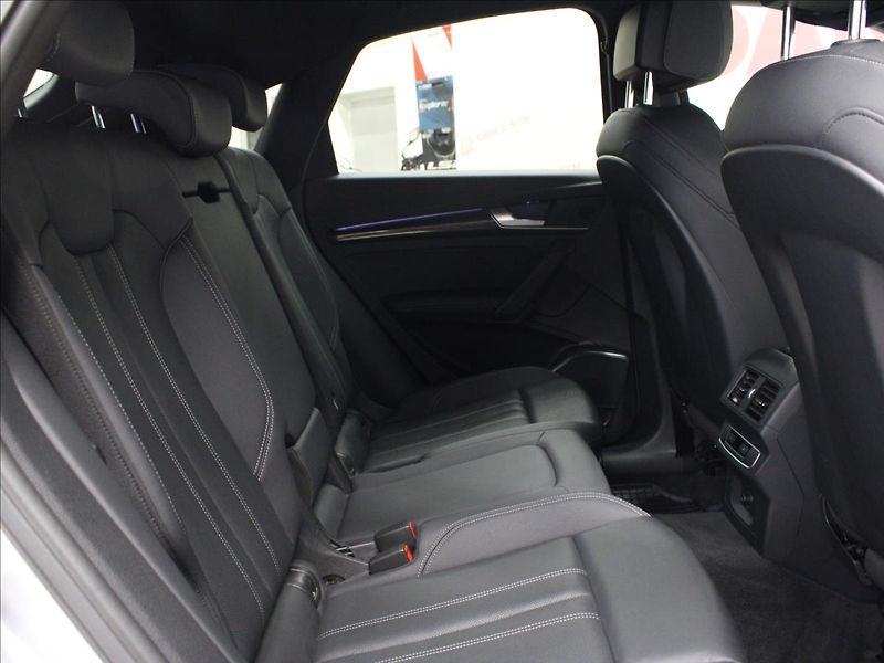 Audi SQ5 3,0 TDI S-line FULL 1.maj. CZ - fotka 13 z 35