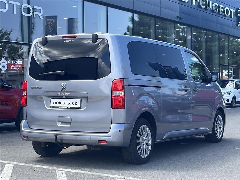 Peugeot Traveller 2,0 BlHDi  StandardActive AT C - fotka 5 z 22