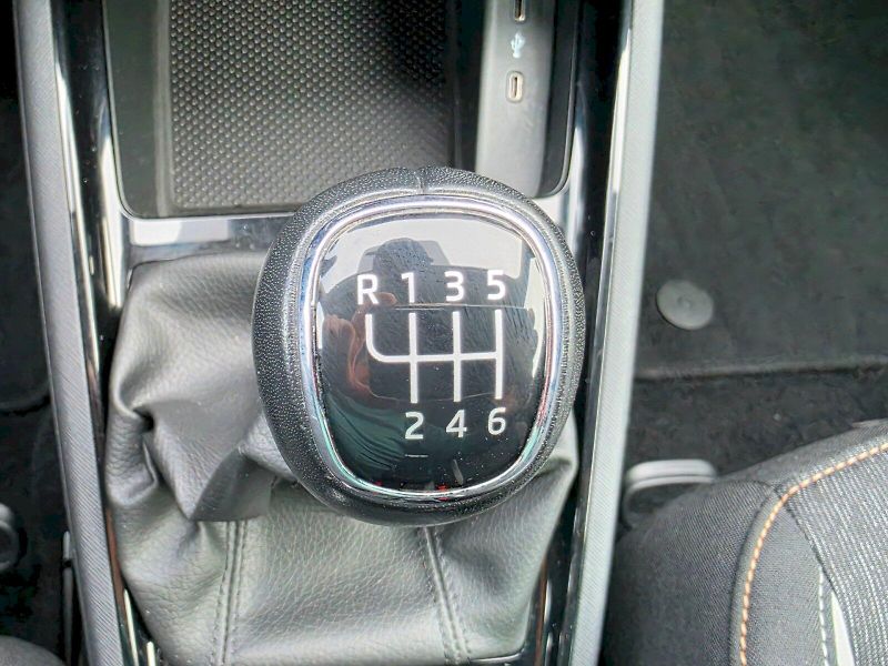 Škoda Scala (2023) 1,0TSI 81KW STYLE - fotka 20 z 32