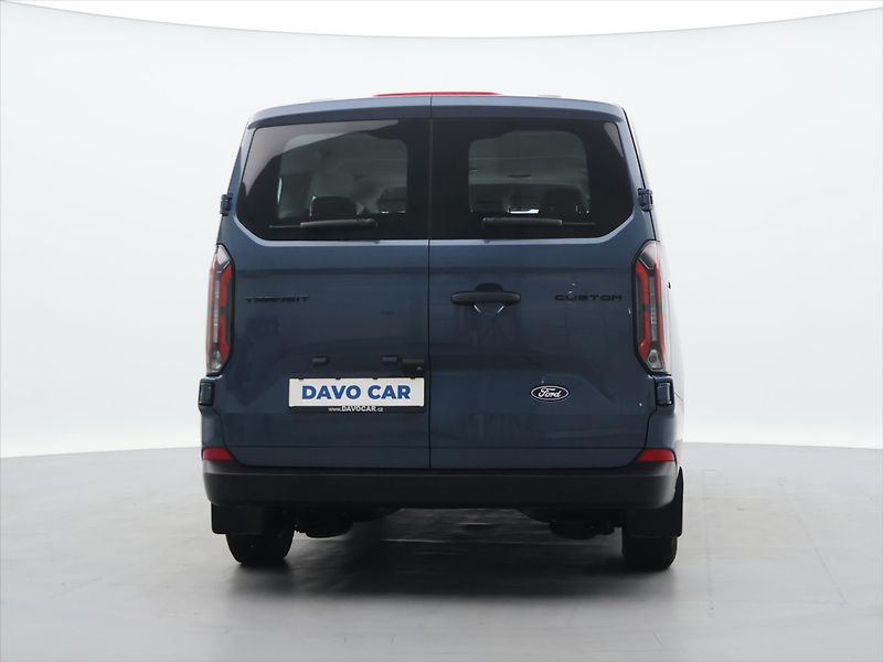 Ford Transit Custom 2,0 EB 110kW 8-Míst LED CZ - fotka 6 z 27
