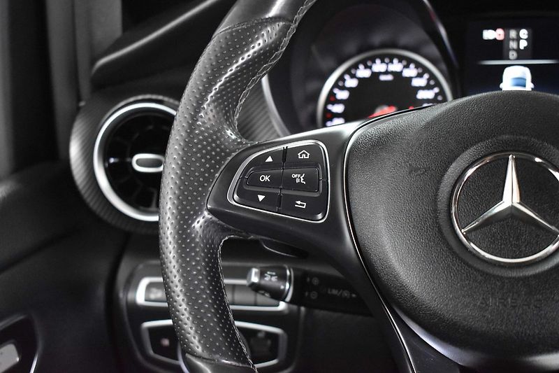 Mercedes-Benz Třídy V V 300d 4MATIC*AMG*TAŽNÉ*DPH* - fotka 20 z 39