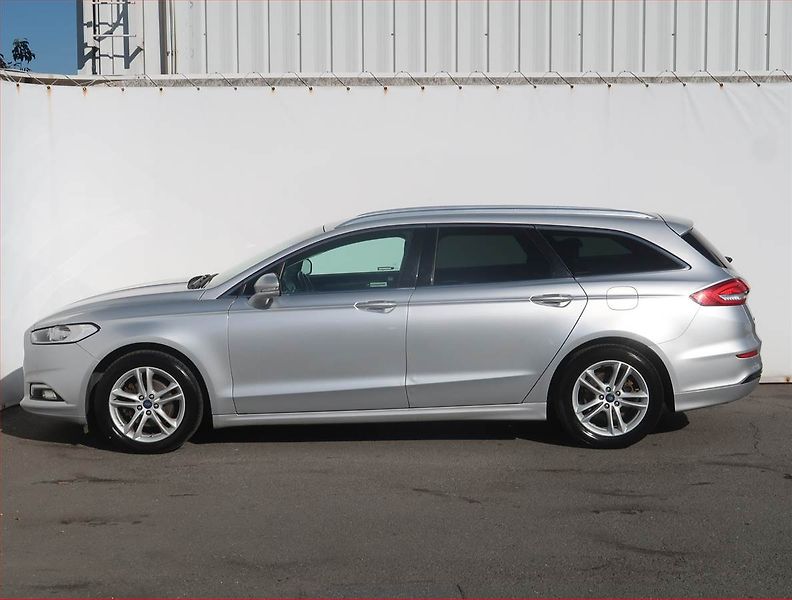 Ford Mondeo (2018) Titanium 2.0 TDCI, 4X4 - fotka 3 z 21