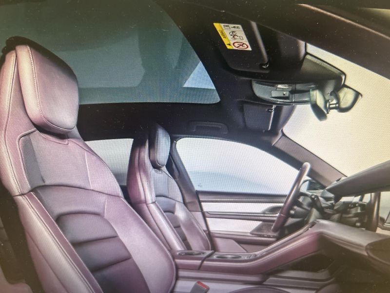 Porsche Taycan 4 CROSS TURISMO 92% - fotka 6 z 6