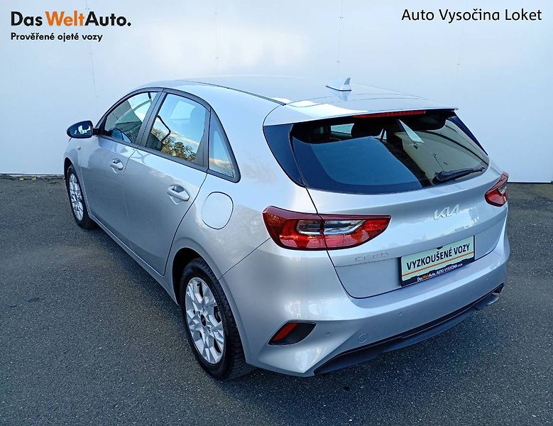 Kia Ceed (2023) 1.0 T-GDI 73 kW benzín manuál - fotka 11 z 25