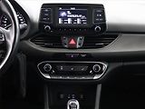 Hyundai i30 (2017) 1.0 T-GDI, Serv.kniha - náhled 10