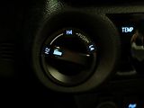 Toyota Hilux 2,4 D-4D 110kW Automat Tažné - náhled 19