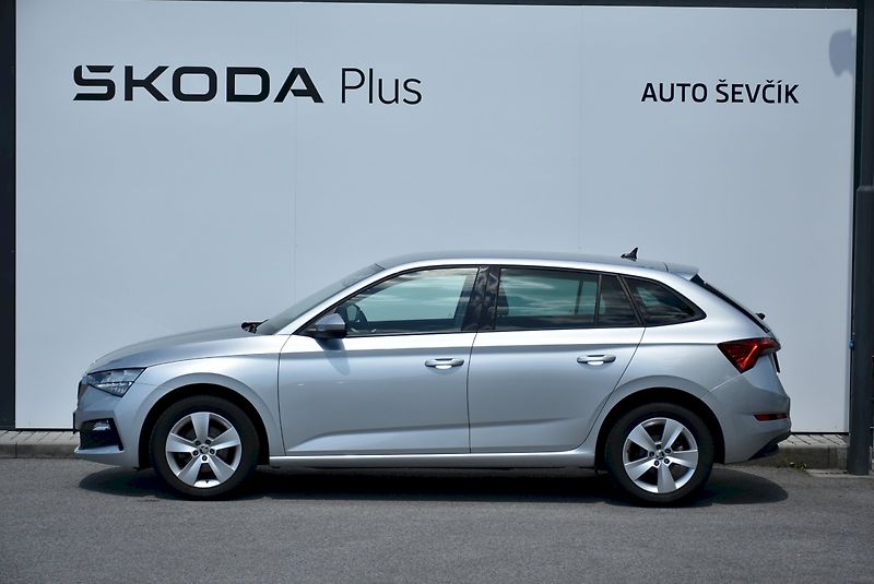 Škoda Scala (2021) Ambition 1.0 TSI 81kW - fotka 13 z 33