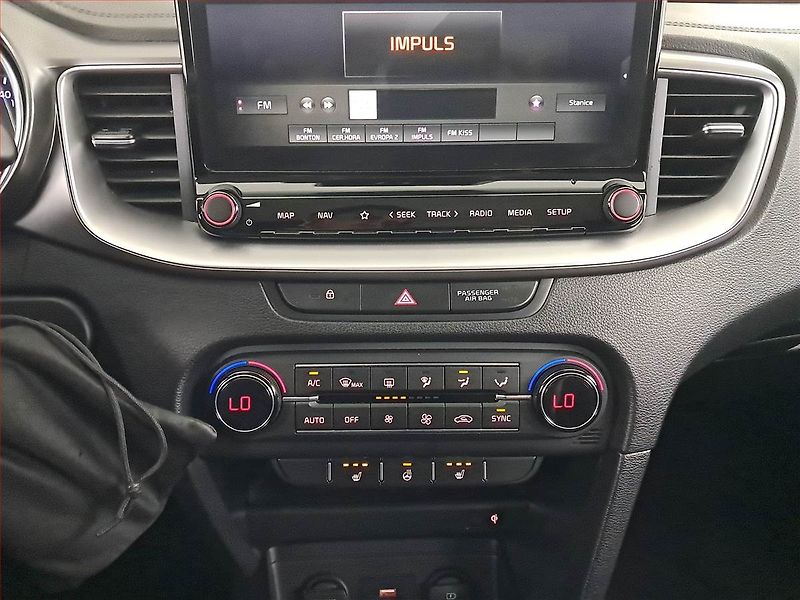 Kia Ceed (2020) 1.4 T-GDI, ČR,1.maj - fotka 12 z 20