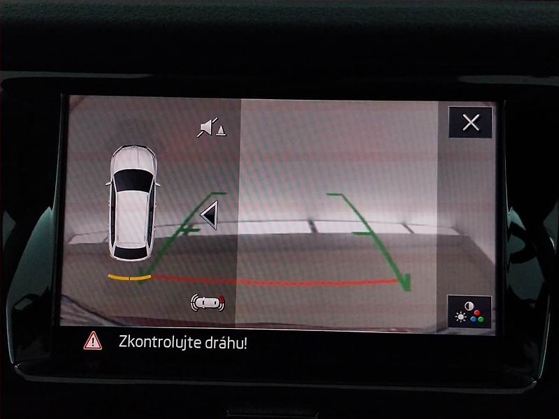 Škoda Fabia (2020) 1.0 TSI, Tempomat - fotka 20 z 20