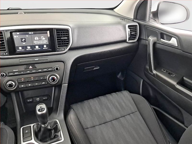 Kia Sportage (2020) 1.6 GDI, Tempomat - fotka 8 z 17