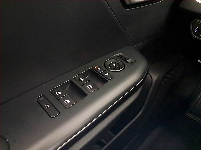 Kia K4 (2026) 1.6 T-GDI, Navigace - fotka 15 z 17