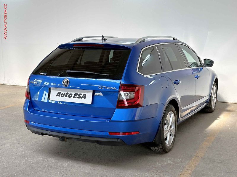 Škoda Octavia (2019) 2.0 TSi, Style, DSG, LED, TZ - fotka 4 z 16