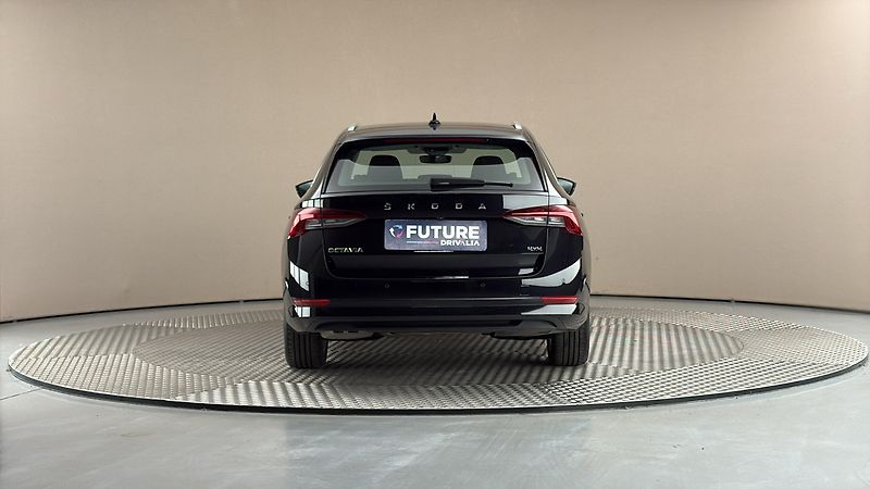 Škoda Octavia 2.0 TDI DSG 4x4 Style Combi - fotka 5 z 25