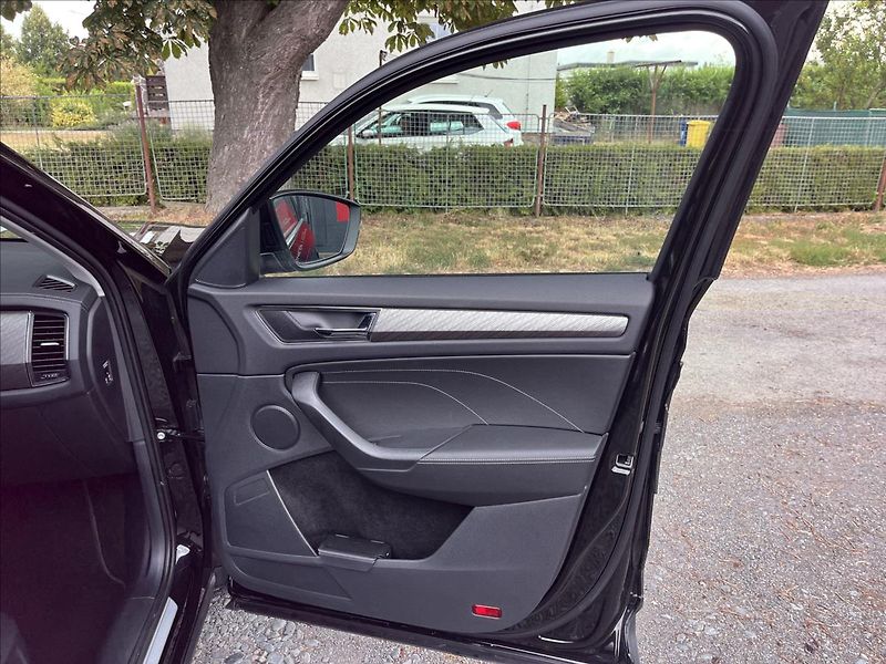 Škoda Kodiaq 2,0 TDi DSG DPH  Tažné,Virtual - fotka 30 z 50