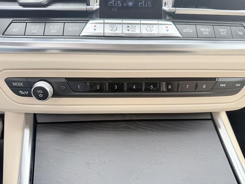 BMW Řada 3 320D  - fotka 17 z 43