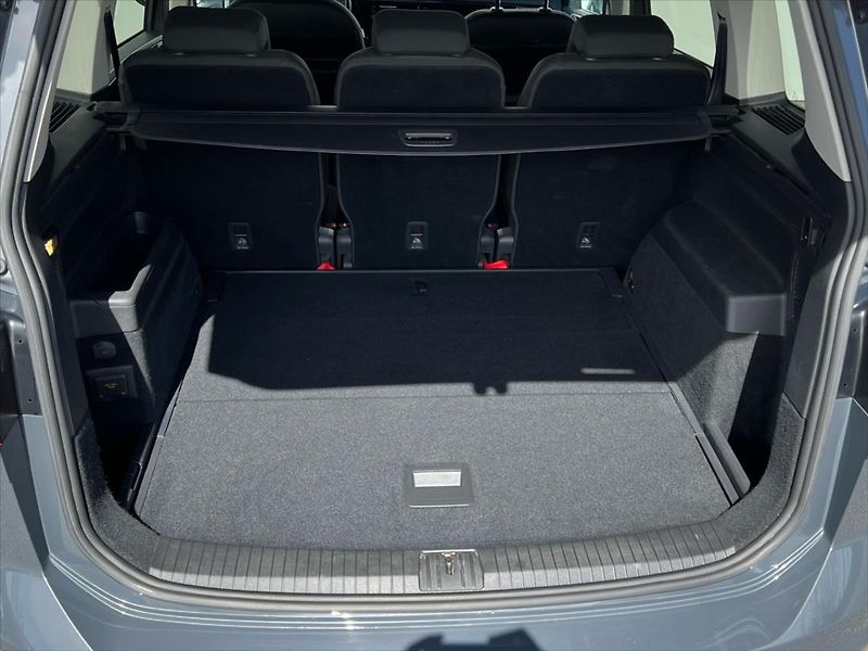 Volkswagen Touran 2,0 TDi 110kW 7DSG HIGHLINE  R - fotka 14 z 25