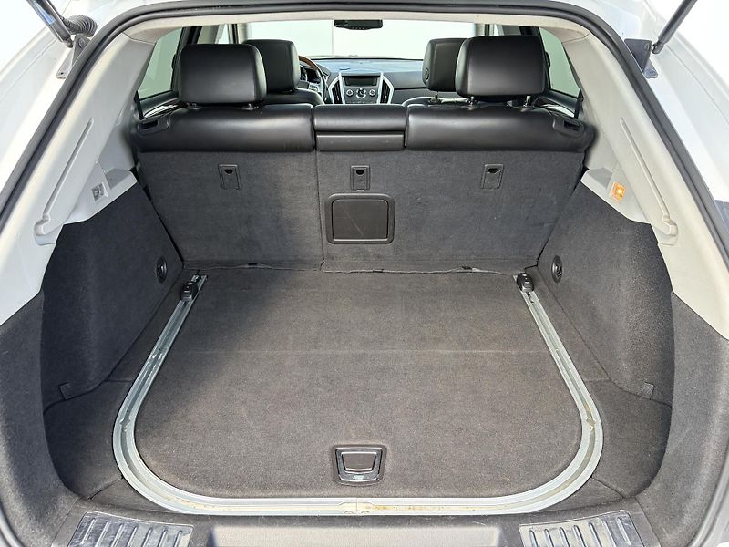 Cadillac SRX (2011) Luxury 3.0 V6  - fotka 26 z 28