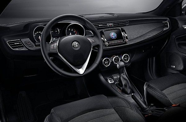 Alfa Romeo Giulietta.