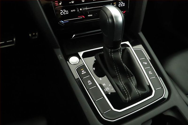 Volkswagen Arteon (2024) 2.0 TSI 4Motion - fotka 14 z 19