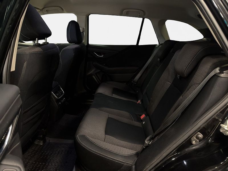 Subaru Outback 2.5i 4WD Active + tažné - fotka 12 z 18