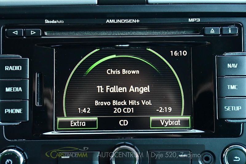 Škoda Superb 2,0TDi TAŽNÉ 2xKOLA - fotka 39 z 49