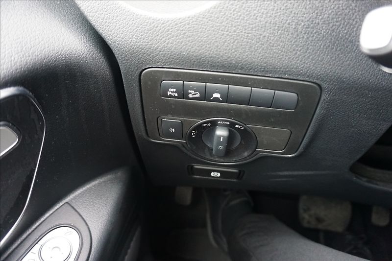 Mercedes-Benz Vito 2,0 119 VTS 4M, CZ serviska - fotka 12 z 18