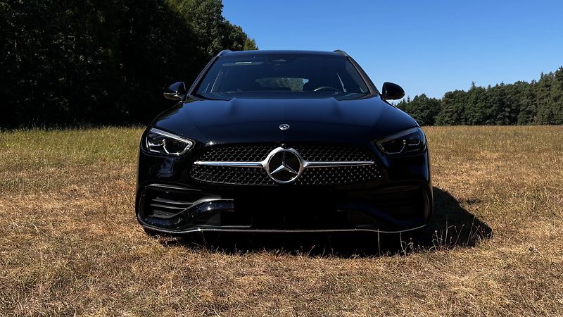 Mercedes-Benz Třídy C (2024) C220d, AMG, záruka - fotka 1 z 16