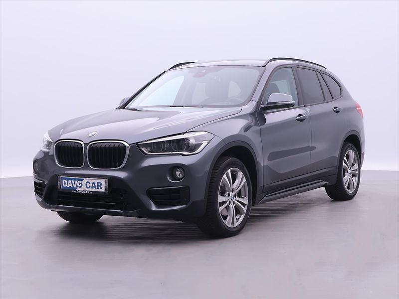 BMW X1 2,0 Xdrive 18d Sport - fotka 3 z 40