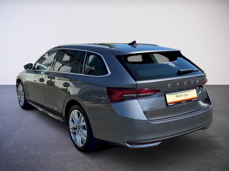 Škoda Octavia (2025) Top Selection 1.5TSi M-HEV 110 - fotka 8 z 31