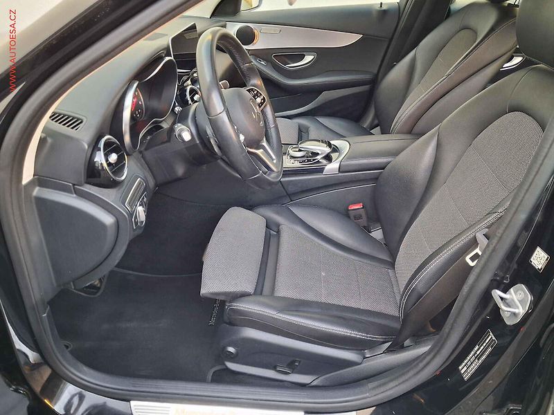 Mercedes-Benz Třídy C (2018) 2.0CDi C220, Avantgarde, AT - fotka 9 z 21
