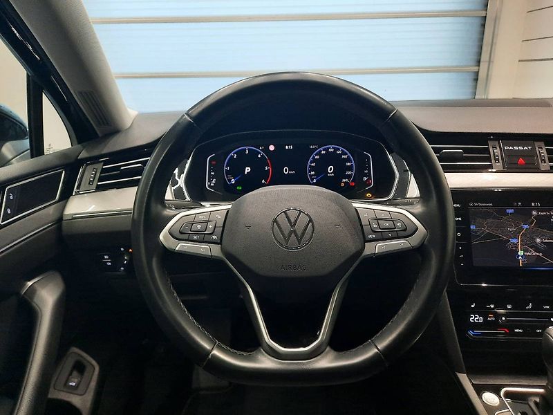 Volkswagen Passat Variant (2023) Business 2.0 TDI (110kW/150k) - fotka 14 z 30